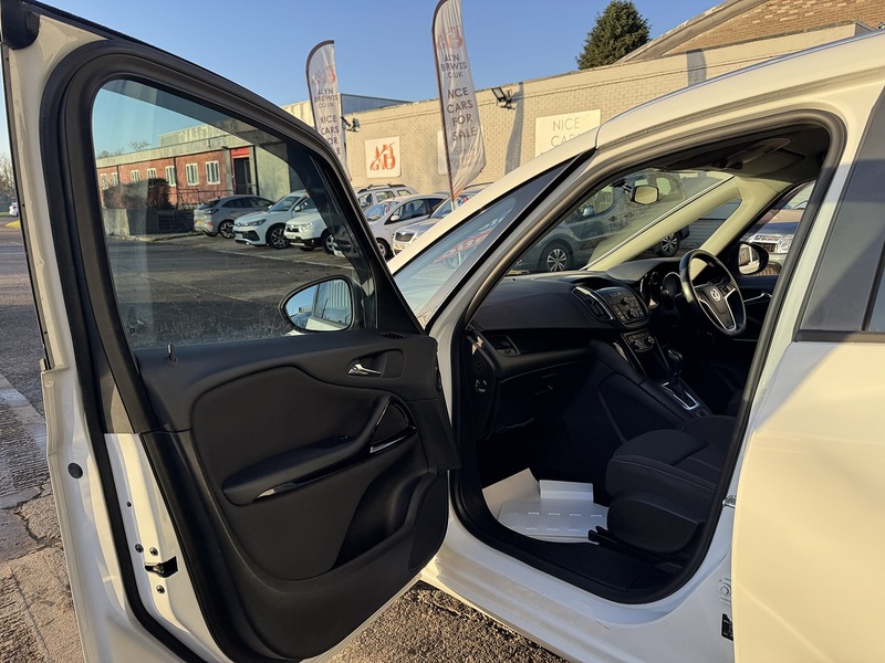 Vauxhall 2.0 CDTi SRi MPV 5dr Diesel Auto Euro 5 (165 ps)