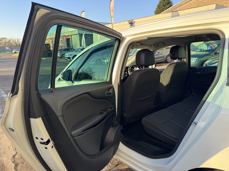 Vauxhall 2.0 CDTi SRi MPV 5dr Diesel Auto Euro 5 (165 ps)
