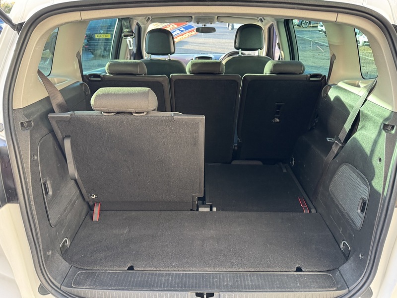 Vauxhall 2.0 CDTi SRi MPV 5dr Diesel Auto Euro 5 (165 ps)