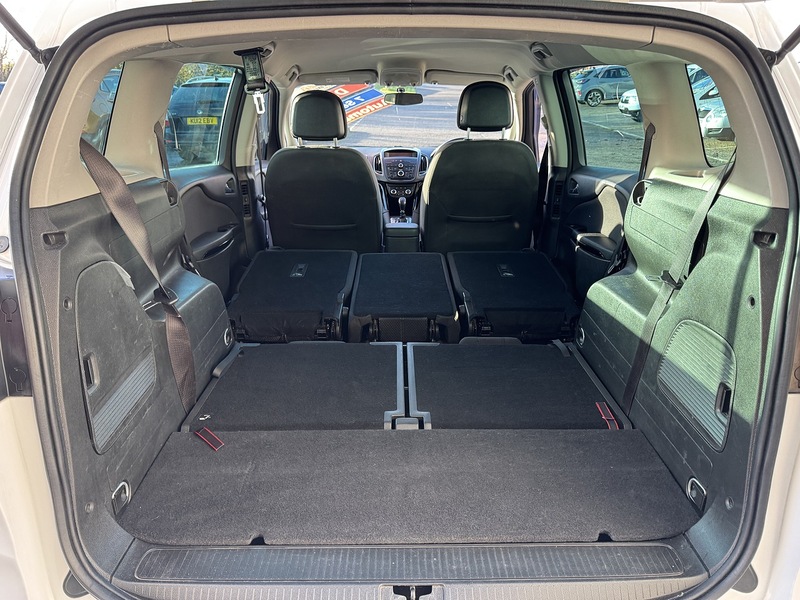 Vauxhall 2.0 CDTi SRi MPV 5dr Diesel Auto Euro 5 (165 ps)