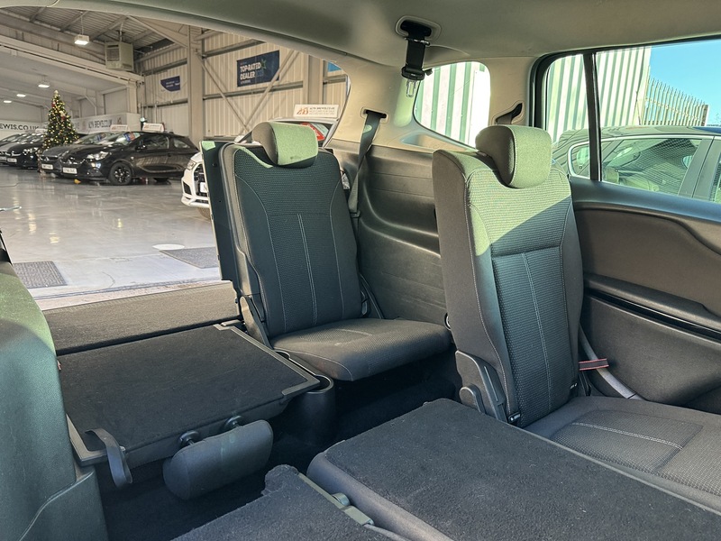 Vauxhall 2.0 CDTi SRi MPV 5dr Diesel Auto Euro 5 (165 ps)