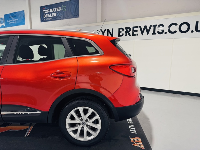 Renault 1.5 dCi Dynamique Nav SUV 5dr Diesel Manual Euro 6 (s/s) (110 ps)