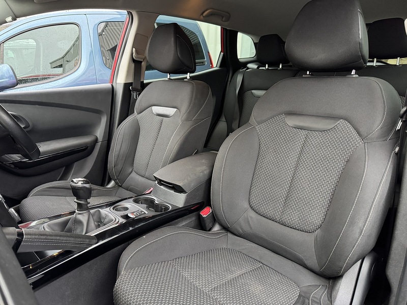 Renault 1.5 dCi Dynamique Nav SUV 5dr Diesel Manual Euro 6 (s/s) (110 ps)