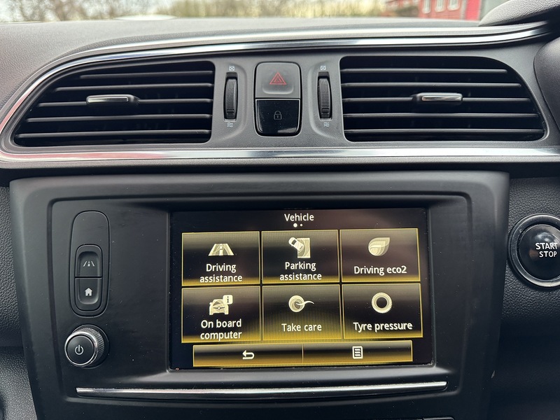 Renault 1.5 dCi Dynamique Nav SUV 5dr Diesel Manual Euro 6 (s/s) (110 ps)