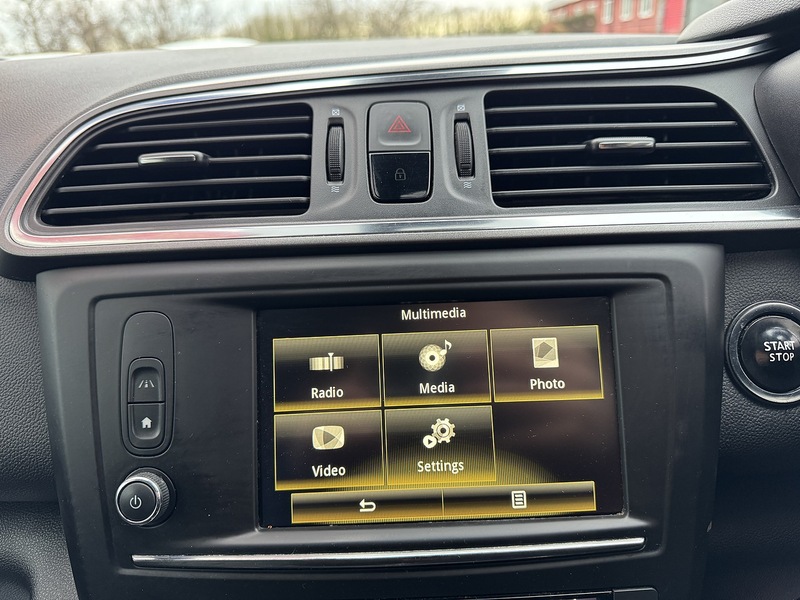 Renault 1.5 dCi Dynamique Nav SUV 5dr Diesel Manual Euro 6 (s/s) (110 ps)