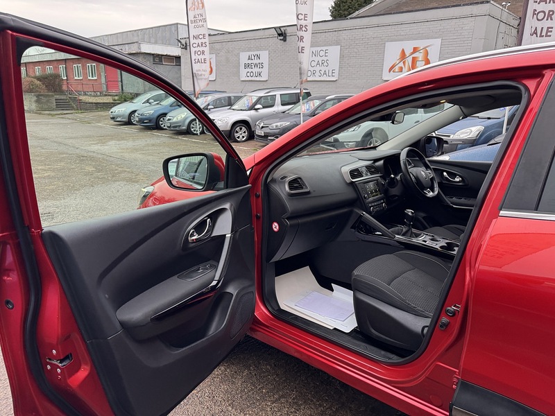 Renault 1.5 dCi Dynamique Nav SUV 5dr Diesel Manual Euro 6 (s/s) (110 ps)