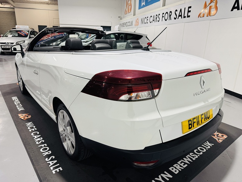 Renault 1.4 TCe Dynamique TomTom Convertible 2dr Petrol Manual Euro 5 (130 ps)