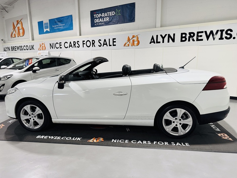 Renault 1.4 TCe Dynamique TomTom Convertible 2dr Petrol Manual Euro 5 (130 ps)