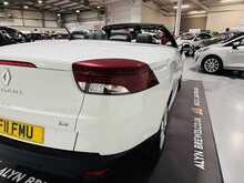 Renault Megane TCe Dynamique TomTom CONVERTIBLE