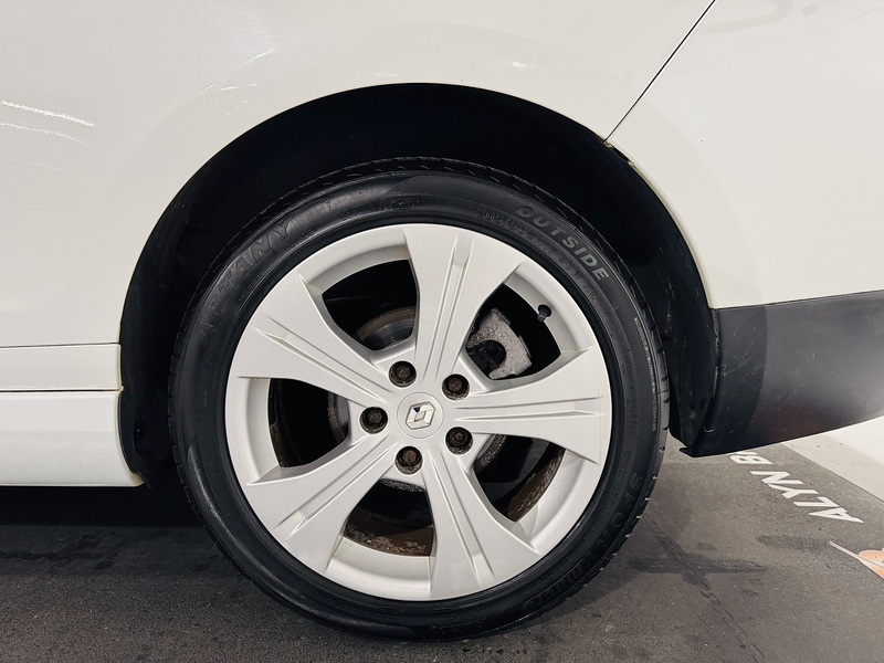 Renault 1.4 TCe Dynamique TomTom Convertible 2dr Petrol Manual Euro 5 (130 ps)