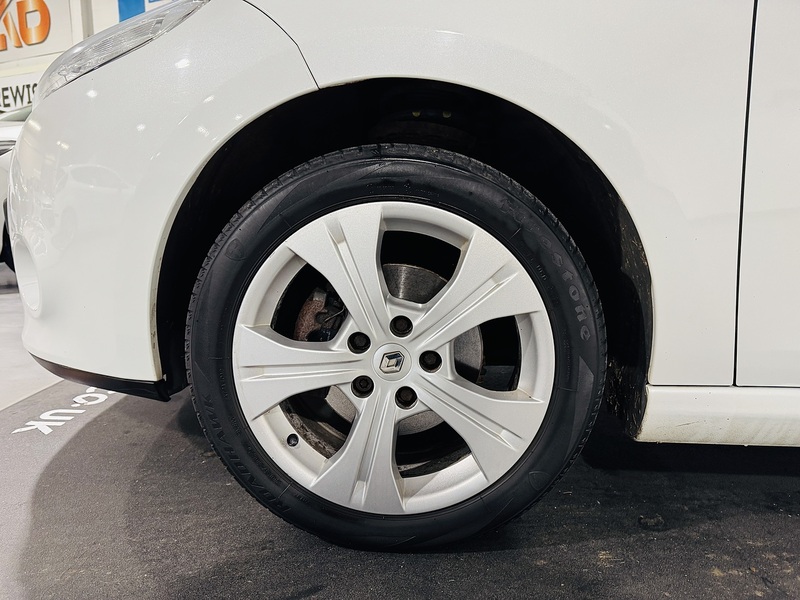 Renault 1.4 TCe Dynamique TomTom Convertible 2dr Petrol Manual Euro 5 (130 ps)