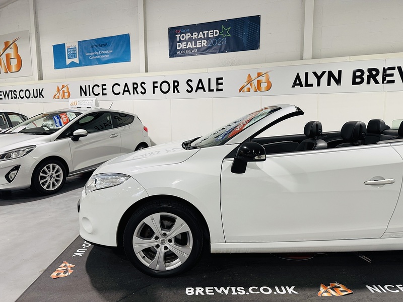 Renault 1.4 TCe Dynamique TomTom Convertible 2dr Petrol Manual Euro 5 (130 ps)