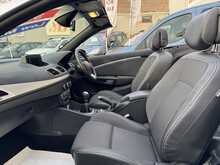 Renault Megane TCe Dynamique TomTom CONVERTIBLE