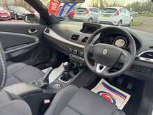 Renault Megane TCe Dynamique TomTom CONVERTIBLE