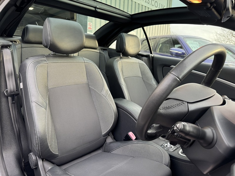 Renault 1.4 TCe Dynamique TomTom Convertible 2dr Petrol Manual Euro 5 (130 ps)