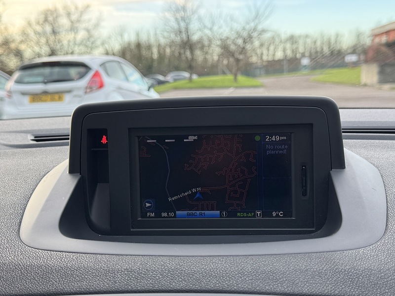 Renault 1.4 TCe Dynamique TomTom Convertible 2dr Petrol Manual Euro 5 (130 ps)