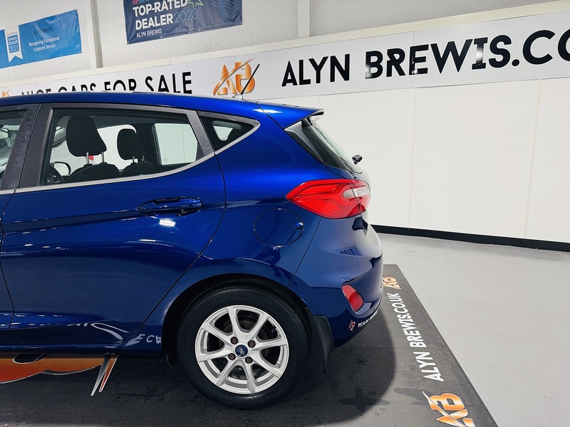 Ford 1.0T EcoBoost Zetec Hatchback 5dr Petrol Manual Euro 6 (s/s) (100 ps)