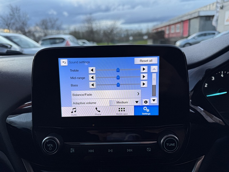 Ford 1.0T EcoBoost Zetec Hatchback 5dr Petrol Manual Euro 6 (s/s) (100 ps)