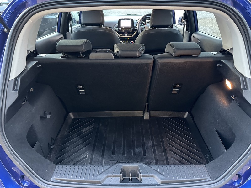 Ford 1.0T EcoBoost Zetec Hatchback 5dr Petrol Manual Euro 6 (s/s) (100 ps)