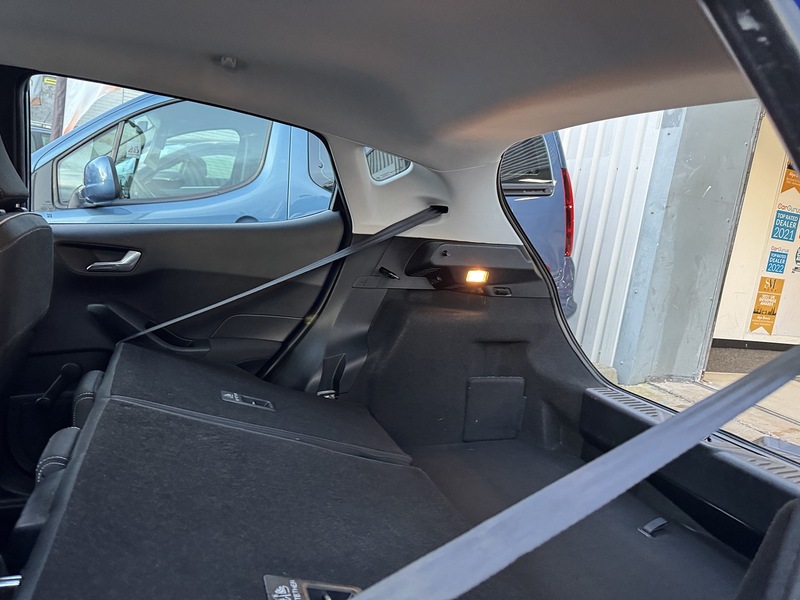 Ford 1.0T EcoBoost Zetec Hatchback 5dr Petrol Manual Euro 6 (s/s) (100 ps)