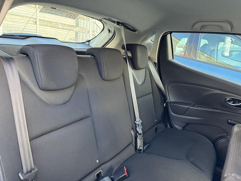 Renault 0.9 TCe Dynamique MediaNav Hatchback 5dr Petrol Manual Euro 5 (s/s) (90 ps)