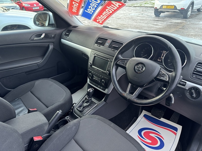 Skoda 2.0 TDI SE Outdoor 5dr Diesel DSG 4WD Euro 5 (140 ps)