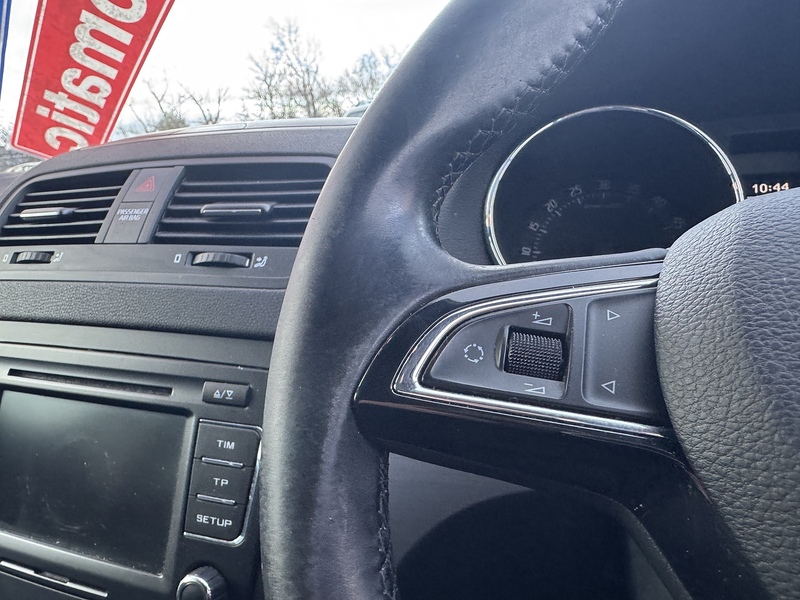 Skoda 2.0 TDI SE Outdoor 5dr Diesel DSG 4WD Euro 5 (140 ps)