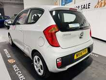 Kia Picanto 1