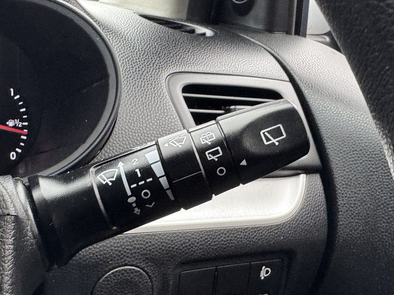 Kia 1.0 1 Hatchback 3dr Petrol Manual Euro 5 (68 bhp)