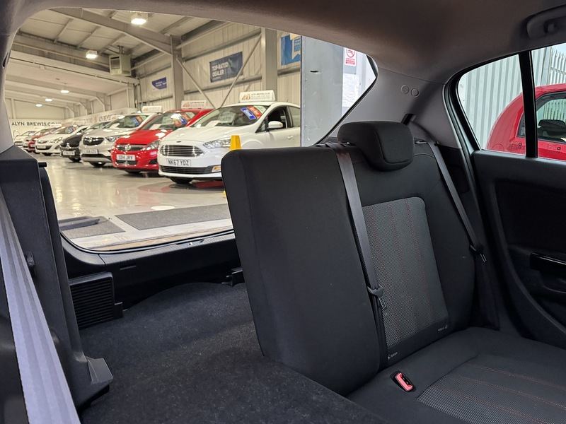 Vauxhall 1.4 16V SXi Hatchback 5dr Petrol Manual Wide Ratio Euro 5 (A/C) (100 ps)