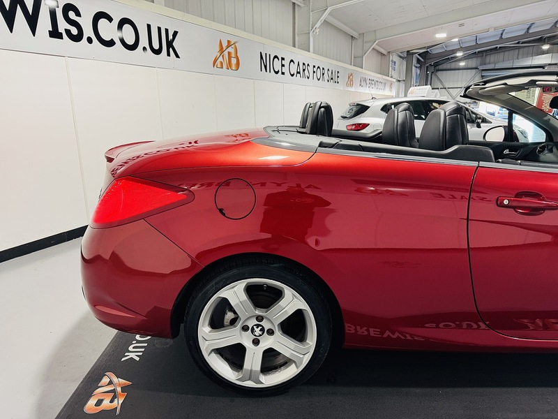 Peugeot 2.0 HDi Allure Convertible 2dr Diesel Manual Euro 5 (163 ps)