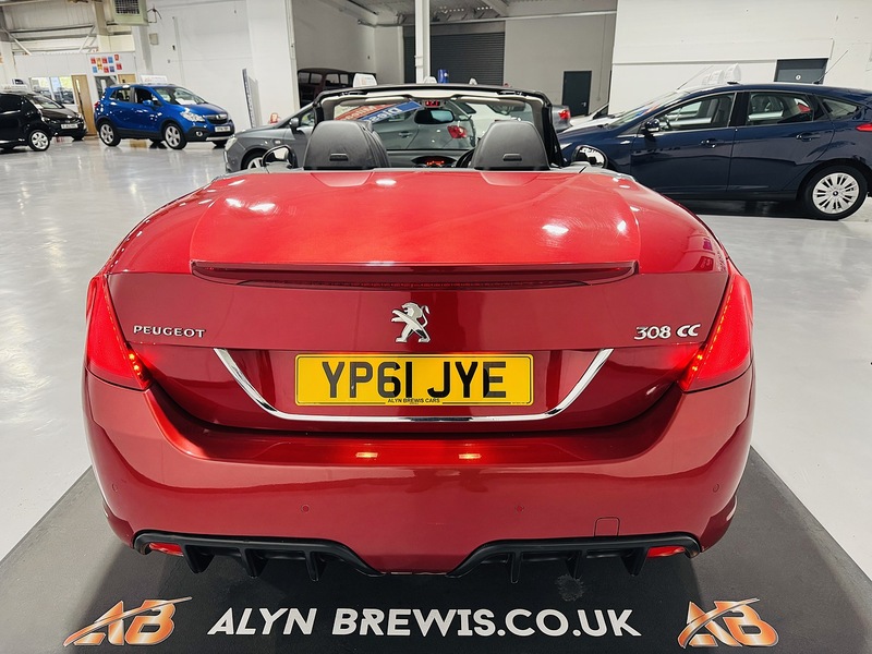 Peugeot 2.0 HDi Allure Convertible 2dr Diesel Manual Euro 5 (163 ps)