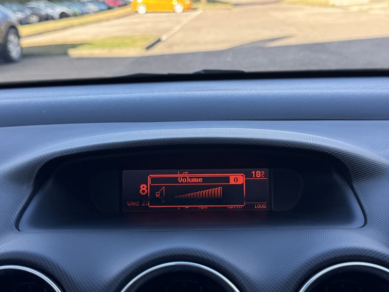 Peugeot 2.0 HDi Allure Convertible 2dr Diesel Manual Euro 5 (163 ps)