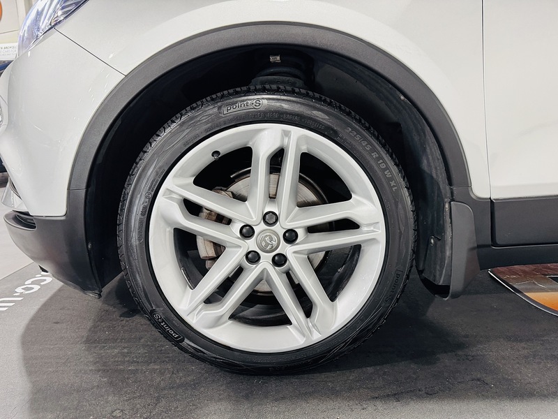 Vauxhall 1.4i Turbo ecoTEC Elite Nav SUV 5dr Petrol Manual Euro 6 (s/s) (140 ps)