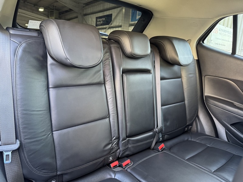 Vauxhall 1.4i Turbo ecoTEC Elite Nav SUV 5dr Petrol Manual Euro 6 (s/s) (140 ps)