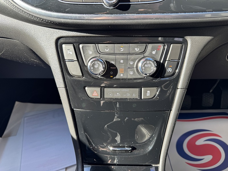 Vauxhall 1.4i Turbo ecoTEC Elite Nav SUV 5dr Petrol Manual Euro 6 (s/s) (140 ps)