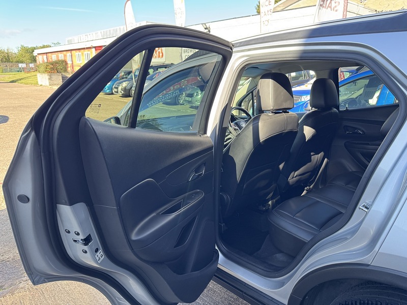 Vauxhall 1.4i Turbo ecoTEC Elite Nav SUV 5dr Petrol Manual Euro 6 (s/s) (140 ps)