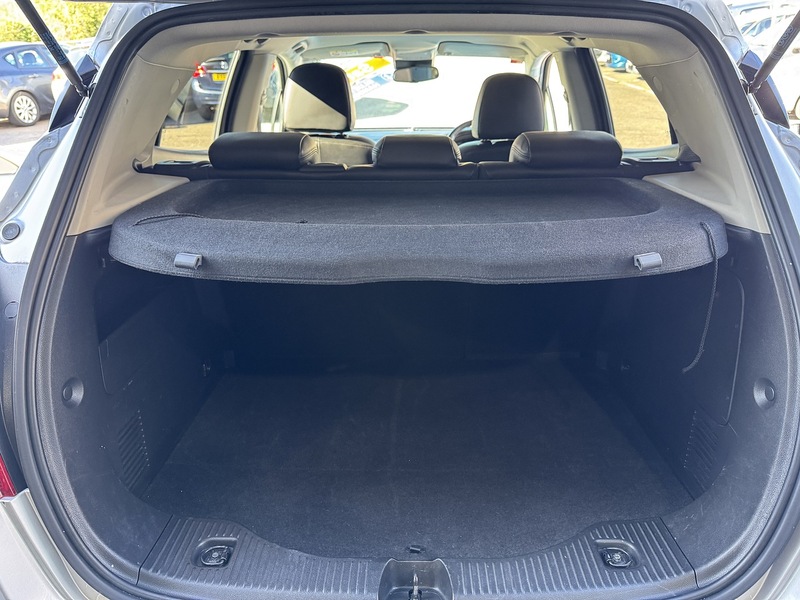 Vauxhall 1.4i Turbo ecoTEC Elite Nav SUV 5dr Petrol Manual Euro 6 (s/s) (140 ps)