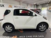 Toyota iQ VVT-i 2