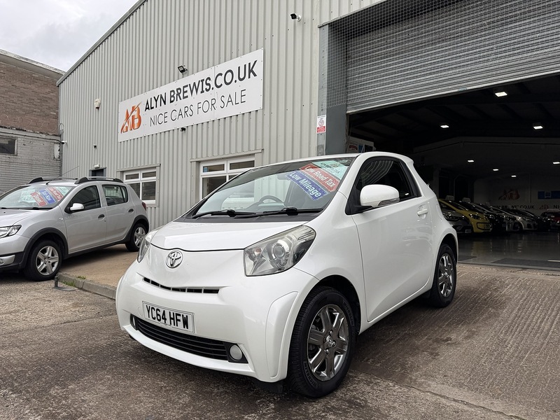 Toyota 1.0 VVT-i 2 Hatchback 3dr Petrol Manual Euro 5 (68 ps)