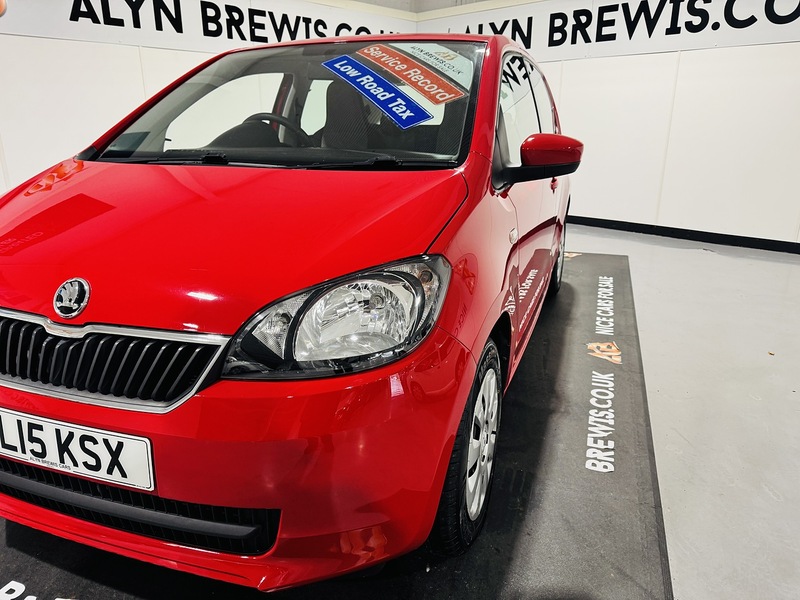 Skoda 1.0 MPI SE Hatchback 5dr Petrol Manual Euro 5 (60 ps)