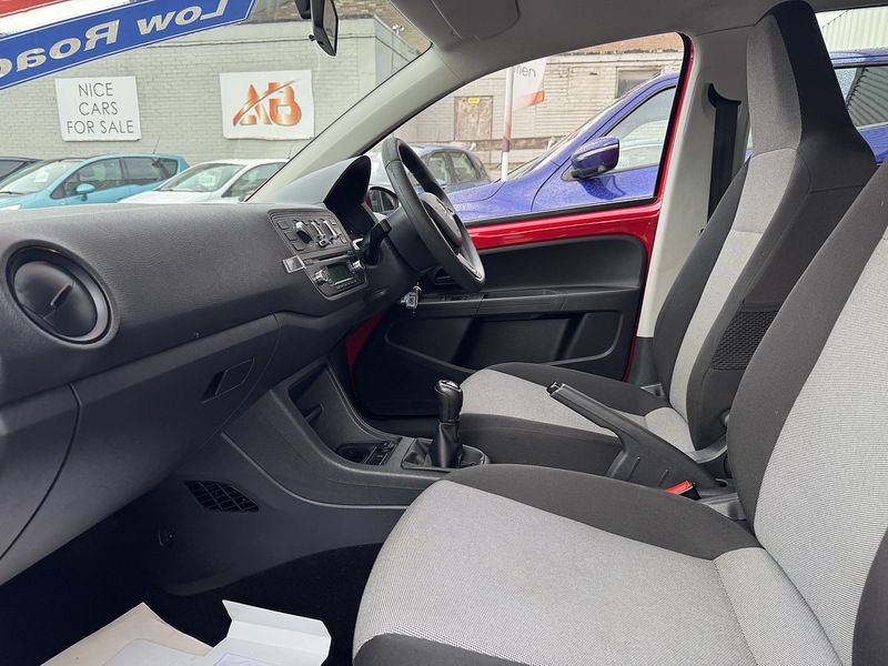 Skoda 1.0 MPI SE Hatchback 5dr Petrol Manual Euro 5 (60 ps)