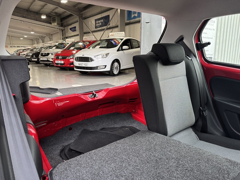 Skoda 1.0 MPI SE Hatchback 5dr Petrol Manual Euro 5 (60 ps)