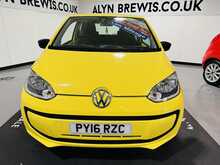 Volkswagen up! Look up!