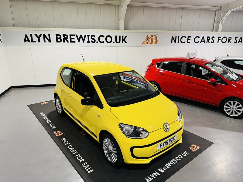 Volkswagen 1.0 Look up! Hatchback 3dr Petrol Manual Euro 6 (60 ps)