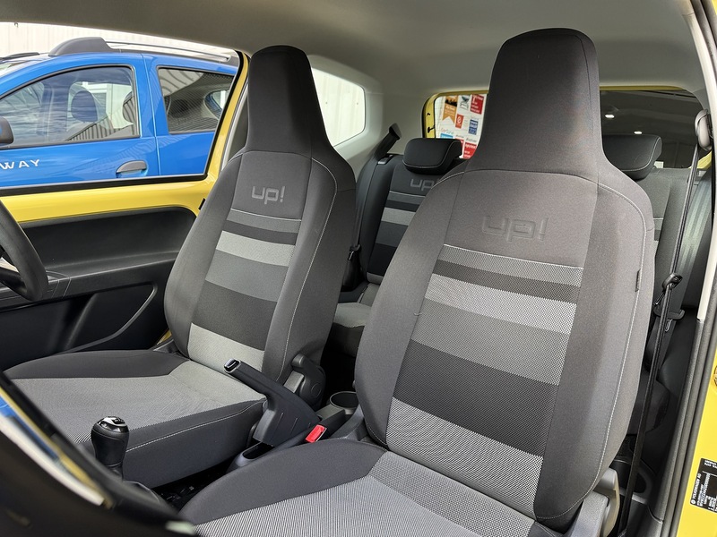 Volkswagen 1.0 Look up! Hatchback 3dr Petrol Manual Euro 6 (60 ps)