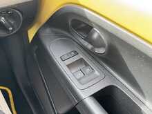 Volkswagen up! Look up!