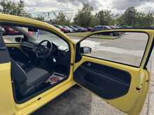 Volkswagen up! Look up!