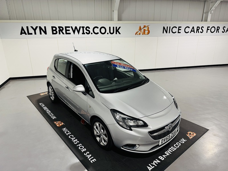 Vauxhall 1.4i SRi Nav Hatchback 5dr Petrol Manual Euro 6 (s/s) (90 ps)
