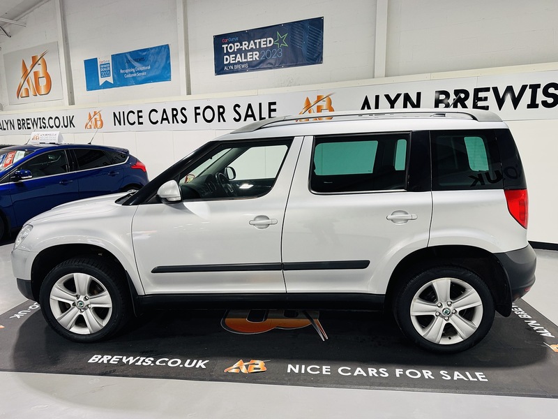 Skoda 2.0 TDI SE Plus SUV 5dr Diesel Manual Euro 5 (110 ps)